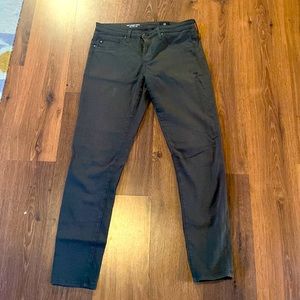 AG (Adriana Goldschmed) Olive colored skinny jeans. Size 27R.